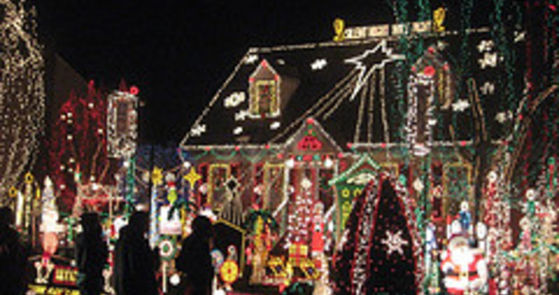 Top 5 Ways to Use the Holidays to Get More Real Estate Deals real estate marketing on the holidays