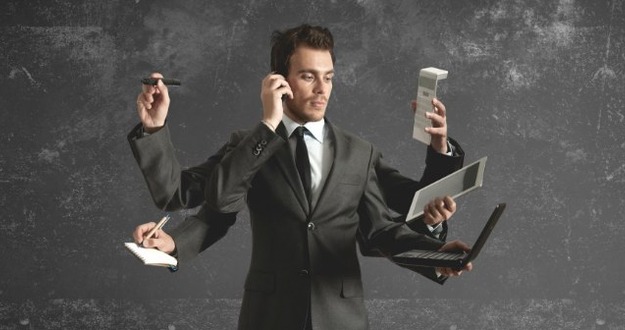 How I Find, Vet & Purchase Investment Properties While Working a Full-Time Job real_estate_investor_full_time_job