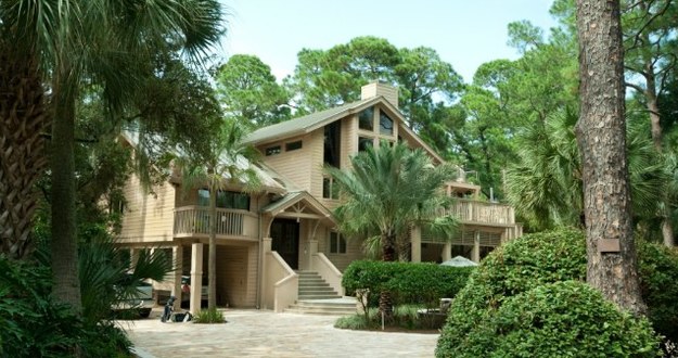 8 Factors to Investigate Before Purchasing a Vacation Property vacation_home_factors