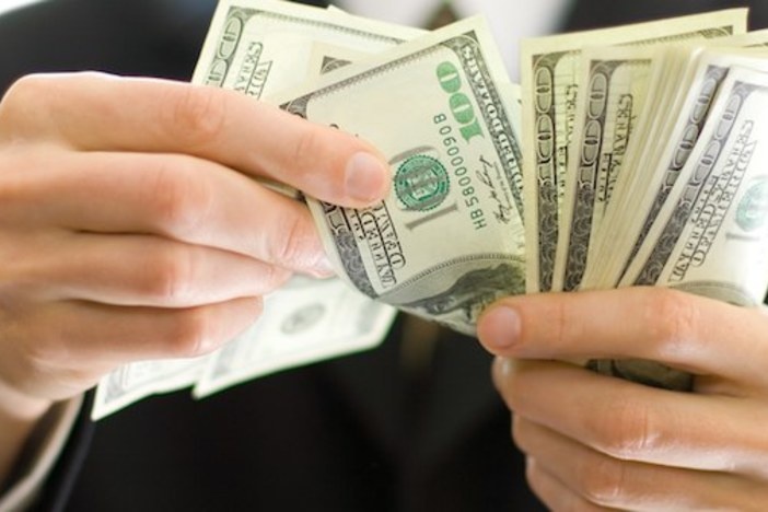 Why Wholesalers NEED Money Connections to Close the Best Deals cash-savings