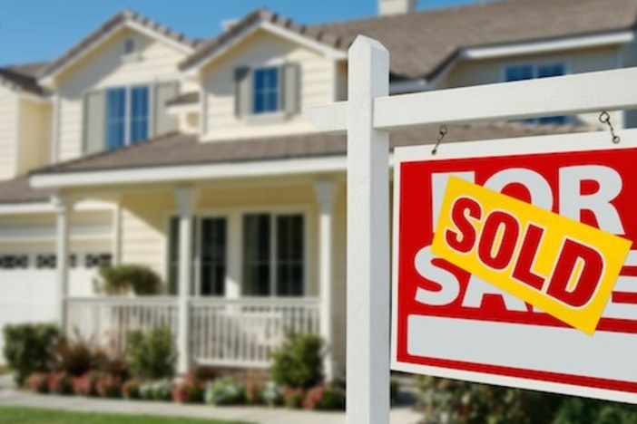 How to Profit From a Hot Real Estate Market (Even if it’s a Bubble) hot_real_estate_market