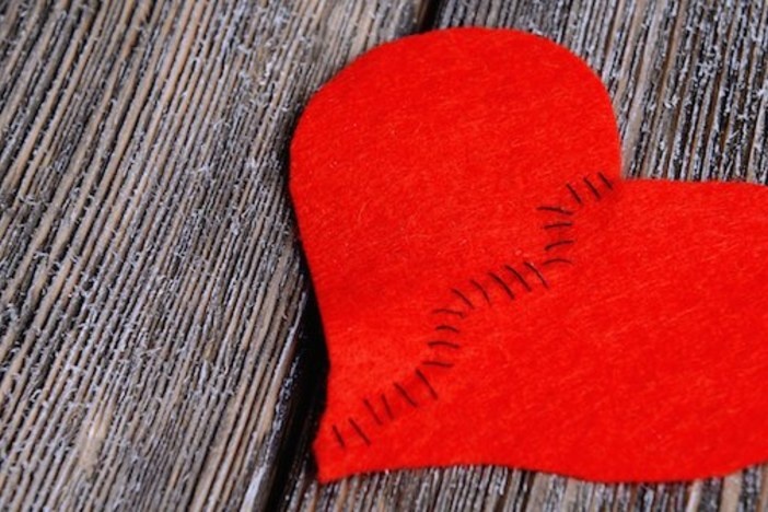 4 Tips for Workaholic Entrepreneurs to Avoid a Crumbling Marriage workaholic-marriage