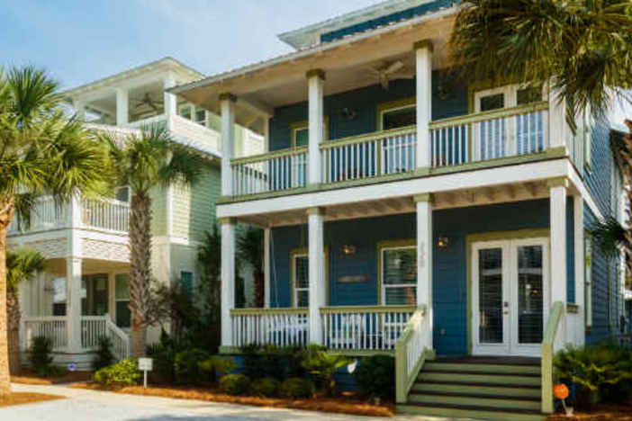 4 Tips to Turn Your Home Into a Profitable Vacation Rental vacation-rental