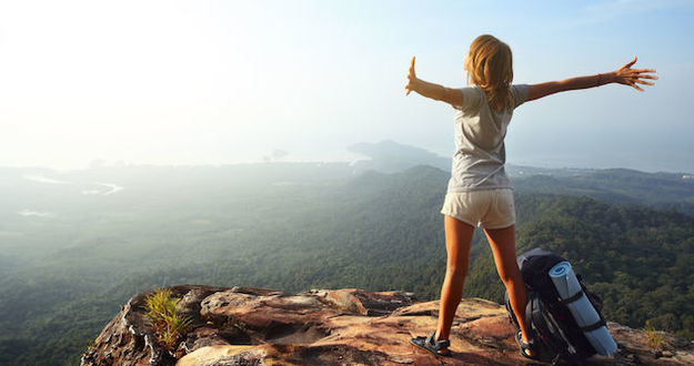 Ashley’s Story: How to Retire by 30 While Traveling the World travel-hacking