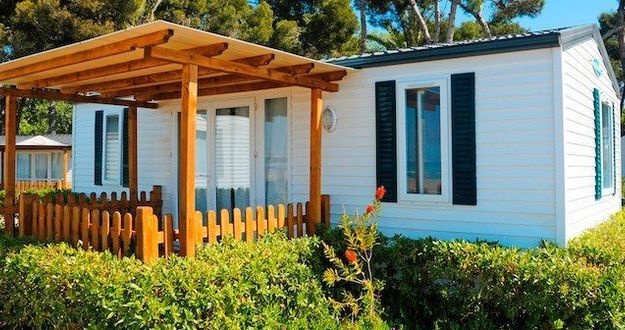 Lead mobile home seller
